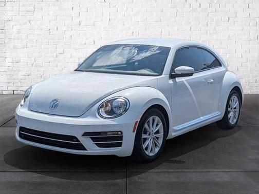 2017 Volkswagen Beetle 1.8T SE