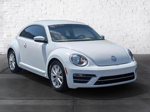 2017 Volkswagen Beetle 1.8T SE