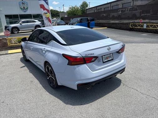 2024 Nissan Altima SR FWD
