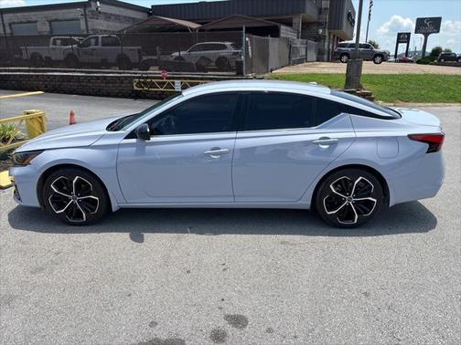 2024 Nissan Altima SR FWD
