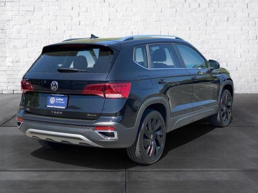 2024 Volkswagen Taos 1.5T SE