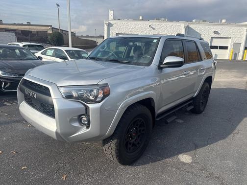 2022 Toyota 4Runner SR5