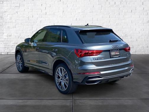 2025 Audi Q3 45 S line Premium Plus