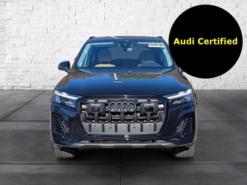 2025 Audi Q7 45 Premium