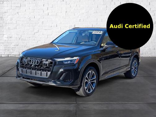2025 Audi Q7 45 Premium