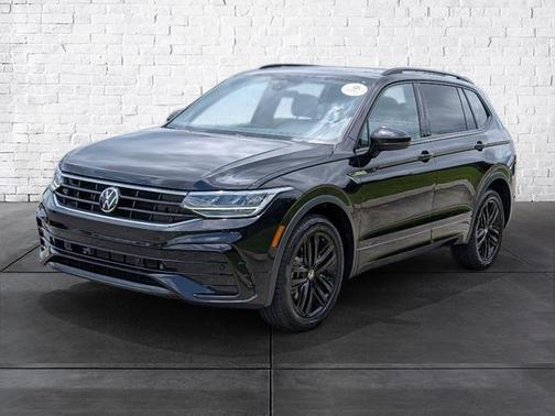 2022 Volkswagen Tiguan 2.0T SE R-Line Black