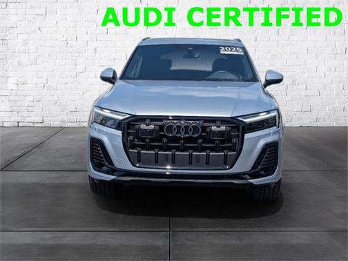 2025 Audi Q7 55 Premium Plus