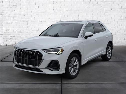 2025 Audi Q3 45 S line Premium Plus