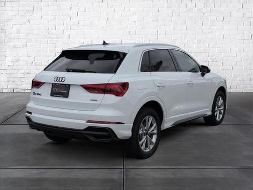 2025 Audi Q3 45 S line Premium Plus