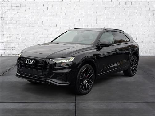 2021 Audi Q8 55 Premium Plus
