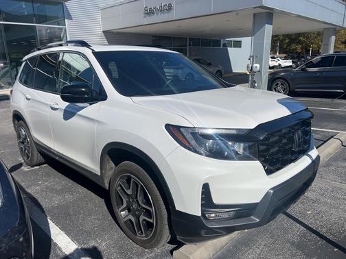 2023 Honda Passport AWD Elite