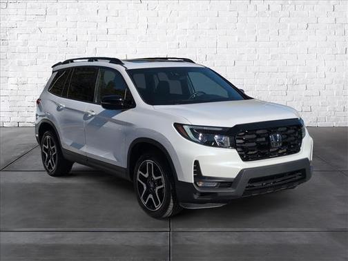 2023 Honda Passport AWD Elite