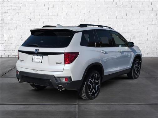 2023 Honda Passport AWD Elite