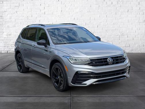 2024 Volkswagen Tiguan 2.0T SE R-Line Black 4MOTION