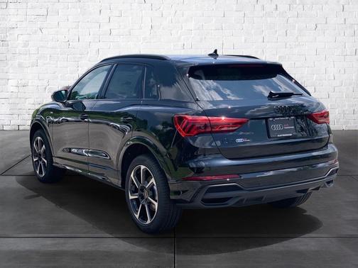 2025 Audi Q3 45 S line Premium Plus