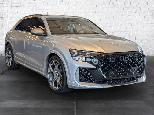 2025 Audi RS Q8 4.0T