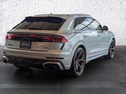2025 Audi RS Q8 4.0T