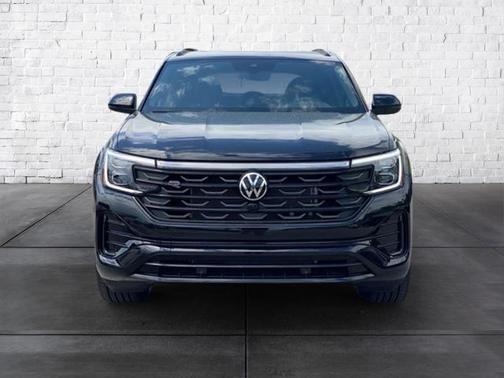 2025 Volkswagen Atlas Cross Sport 2.0T SEL Premium