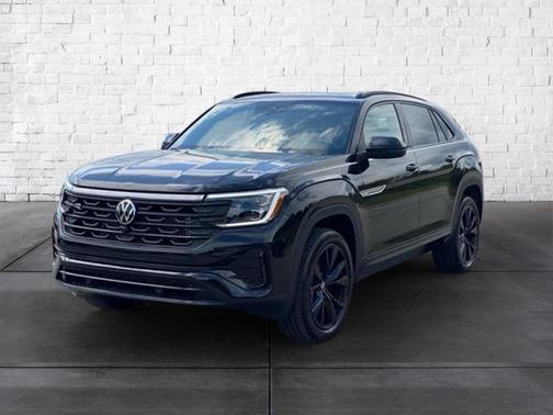 2025 Volkswagen Atlas Cross Sport 2.0T SEL Premium