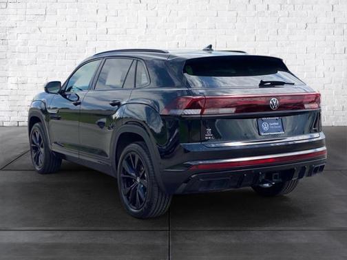 2025 Volkswagen Atlas Cross Sport 2.0T SEL Premium