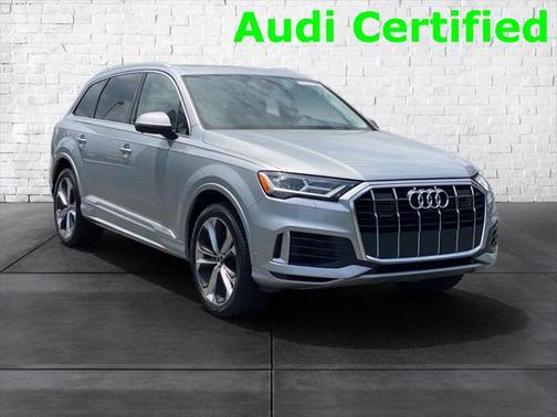 2022 Audi Q7 55 Premium Plus