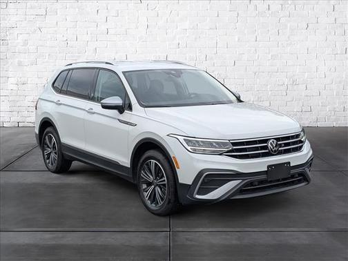 2024 Volkswagen Tiguan 2.0T Wolfsburg Edition