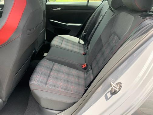 2025 Volkswagen Golf GTI 2.0T S DSG