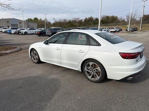 2025 Audi A4 45 S line Premium