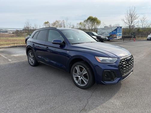 2025 Audi Q5 45 S line Premium