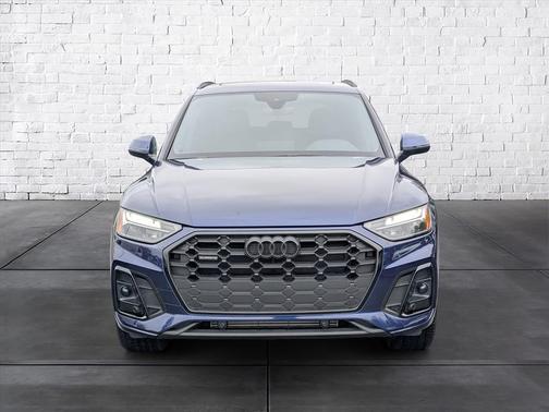 2025 Audi Q5 45 S line Premium