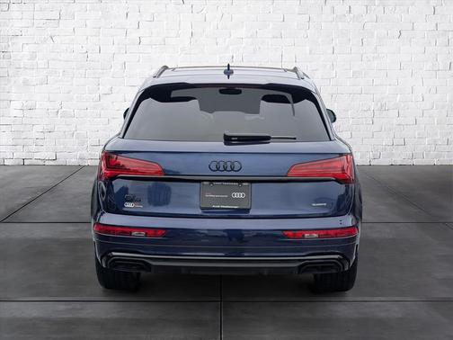 2025 Audi Q5 45 S line Premium