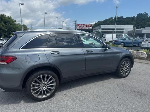 2022 Mercedes-Benz GLC 300 4MATIC