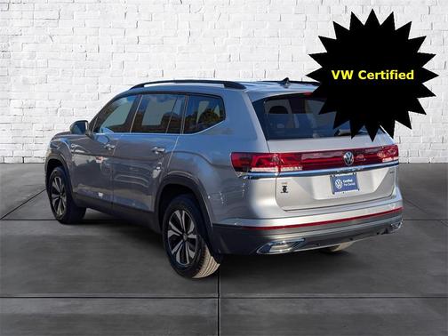 2025 Volkswagen Atlas 2.0T SE