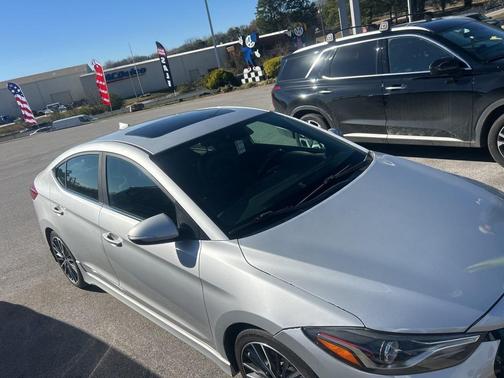 2018 Hyundai ELANTRA Sport