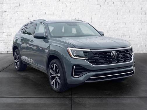 2025 Volkswagen Atlas Cross Sport 2.0T SEL Premium