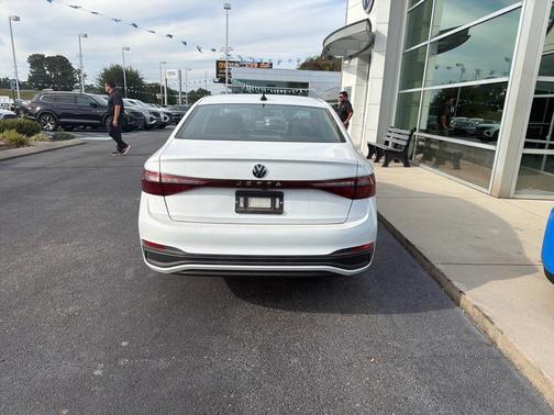 2025 Volkswagen Jetta 1.5T S
