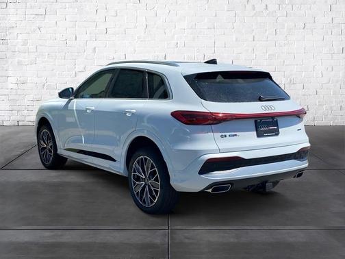 2025 Audi Q5 Premium Plus