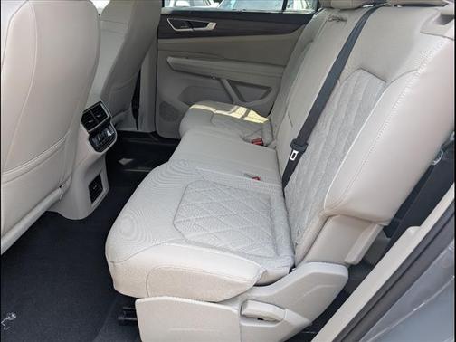 2025 Volkswagen Atlas 2.0T SEL Premium R-Line 4MOTION
