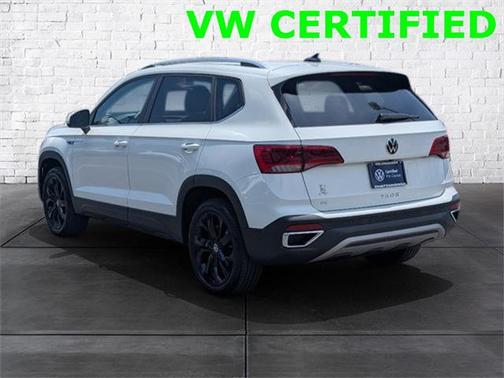 2024 Volkswagen Taos 1.5T SE