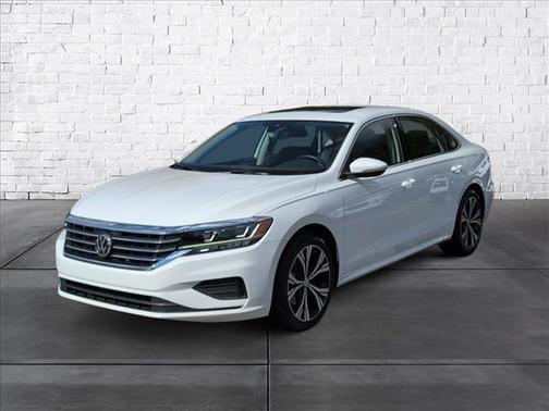 2022 Volkswagen Passat 2.0T SE