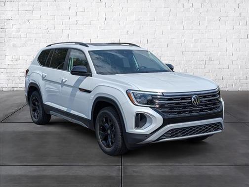 2026 Volkswagen Atlas 2.0T Peak Edition