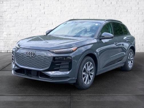 2025 Audi Q6 e-tron Prestige quattro
