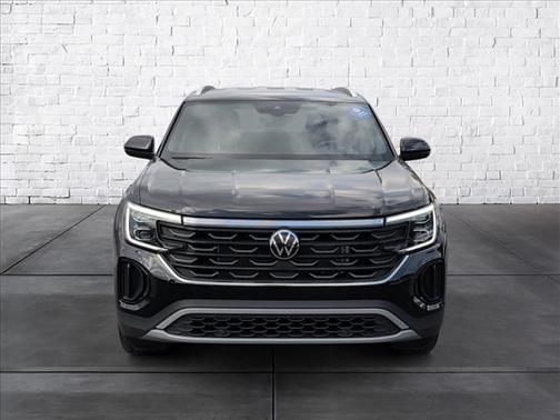 2024 Volkswagen Atlas Cross Sport 2.0T SE