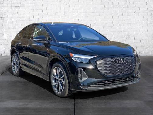 2025 Audi Q4 e-tron Sportback Premium Plus 55 quattro