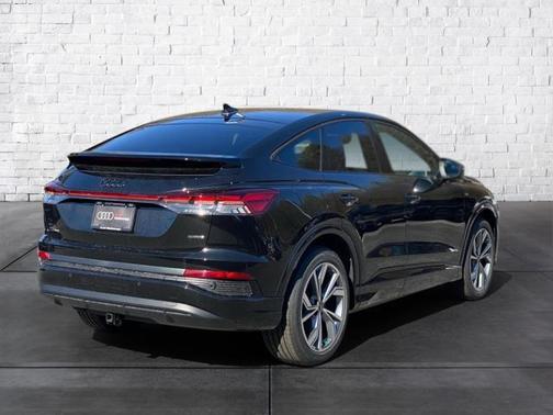2025 Audi Q4 e-tron Sportback Premium Plus 55 quattro
