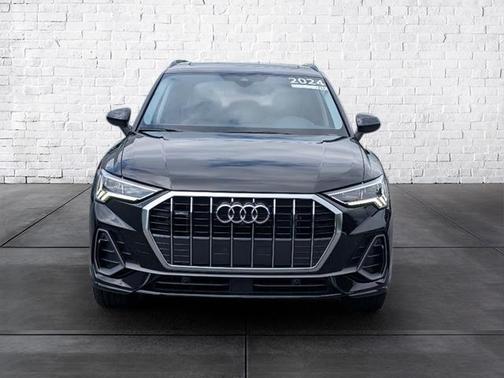 2024 Audi Q3 45 S line Premium Plus