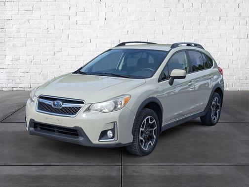 Tan 2017 Subaru Crosstrek 2.0i Premium