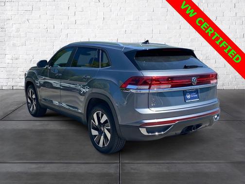 2024 Volkswagen Atlas Cross Sport 2.0T SE w/Technology