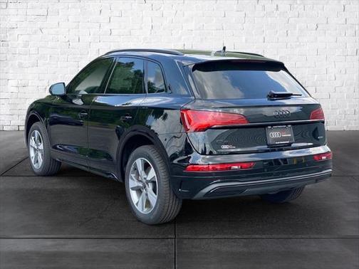 2025 Audi Q5 40 Premium