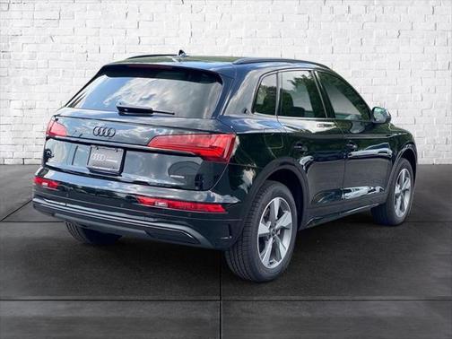 2025 Audi Q5 40 Premium